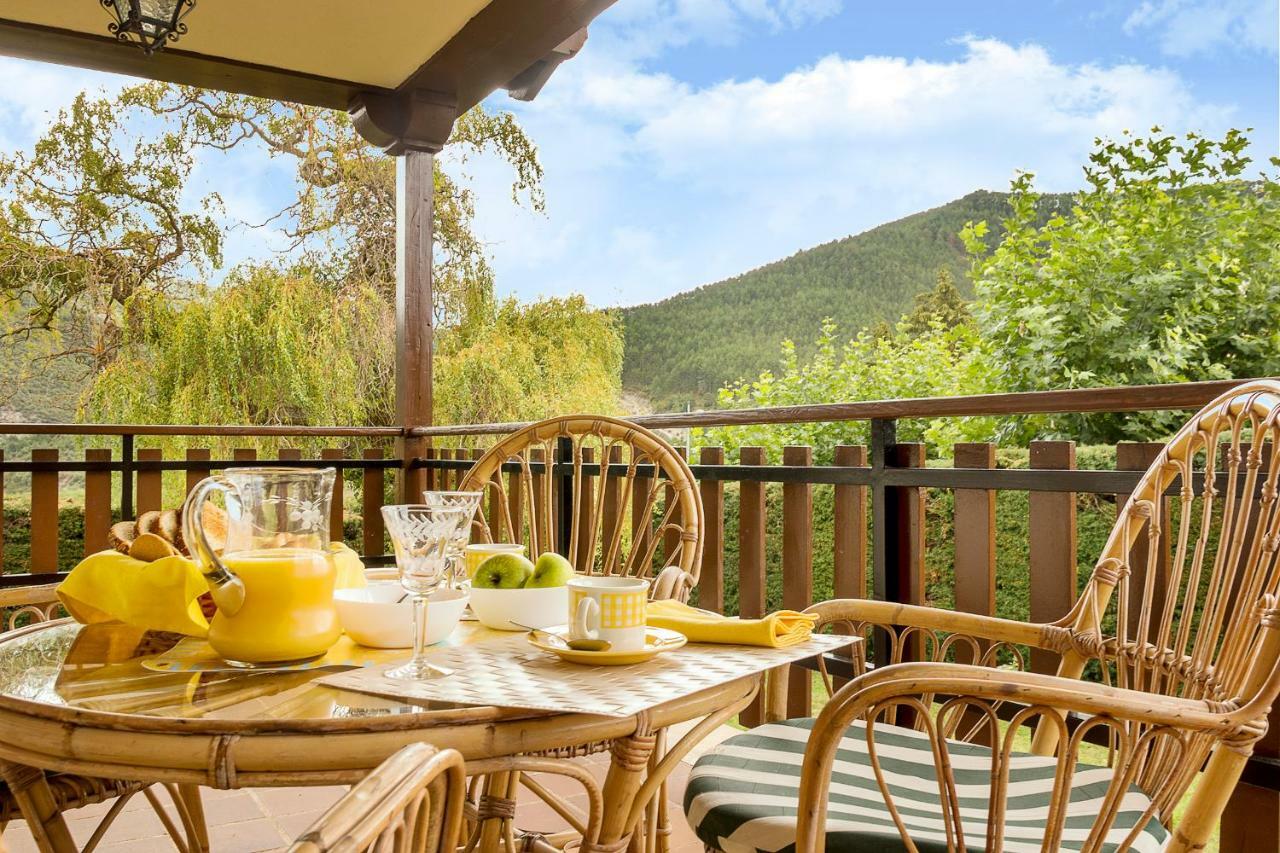 Aoiz Vivienda Rural Casa Javier Lacunza מראה חיצוני תמונה