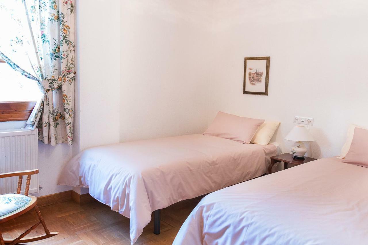 Aoiz Vivienda Rural Casa Javier Lacunza מראה חיצוני תמונה