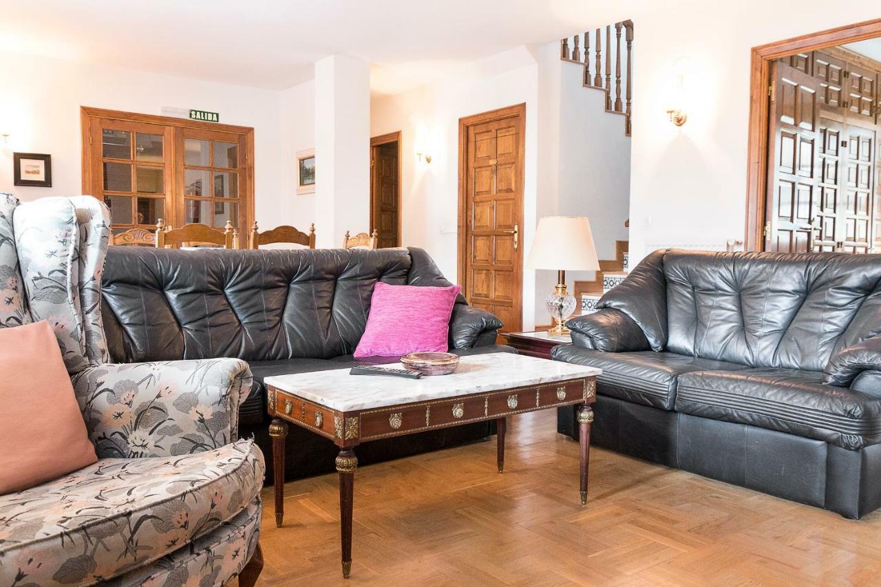 Aoiz Vivienda Rural Casa Javier Lacunza מראה חיצוני תמונה